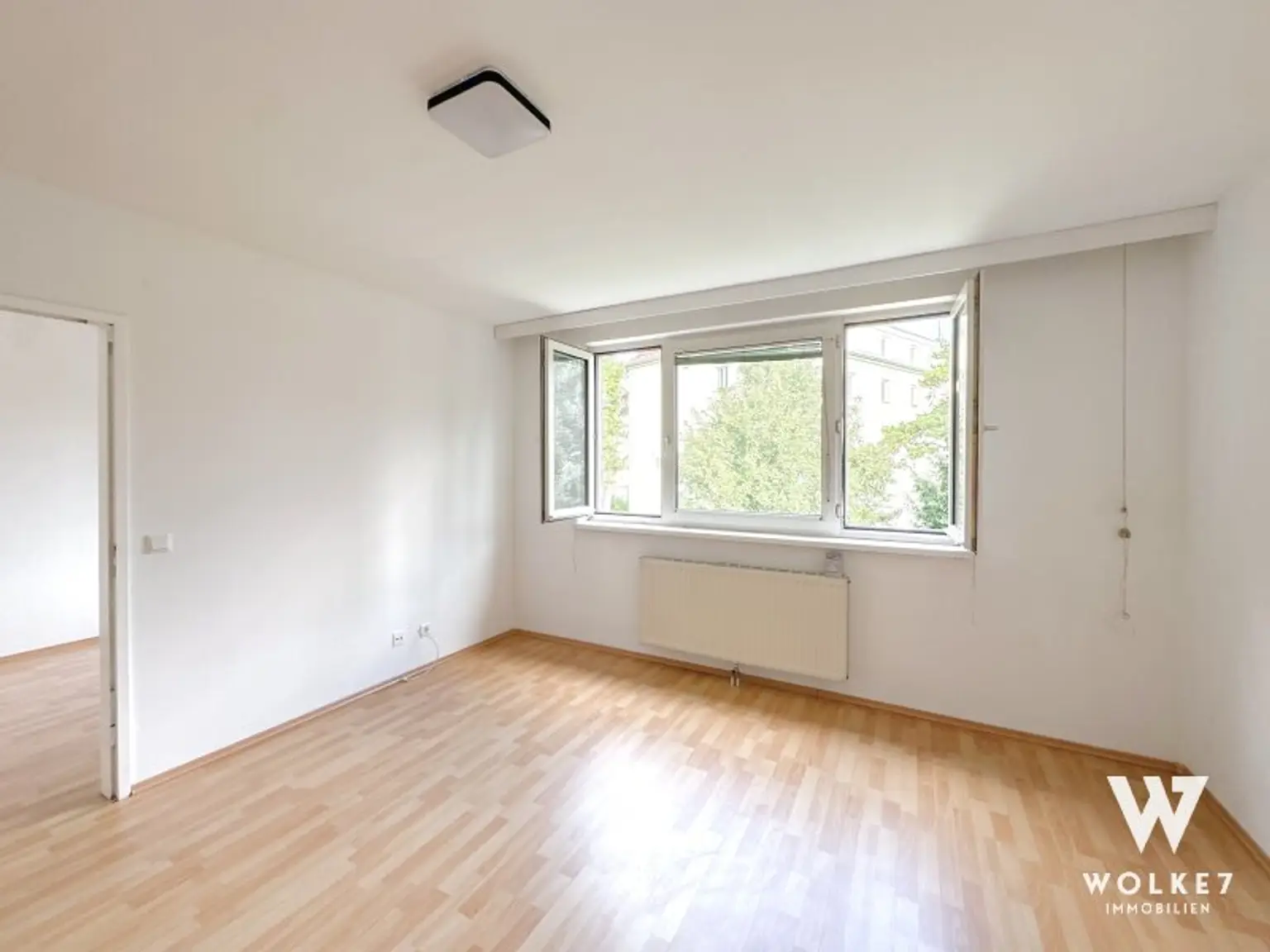 Sonnige 2-Zimmer-Wohnung mit Grünblick in Liesing