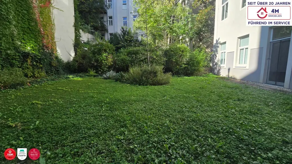 Drei Zimmer Stilaltbau-Rarität in begehrter Lage – sonnig, ruhig und elegant