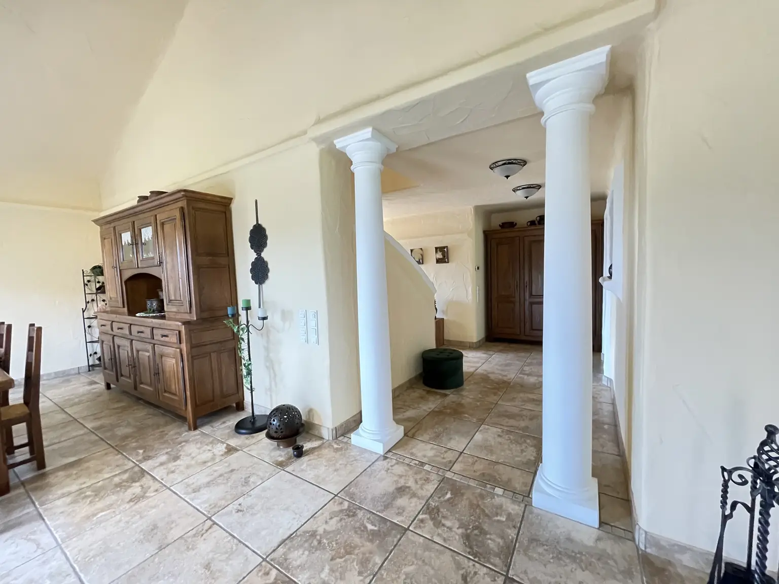 Zugang zum Wohn-/ Essbereich (EG)