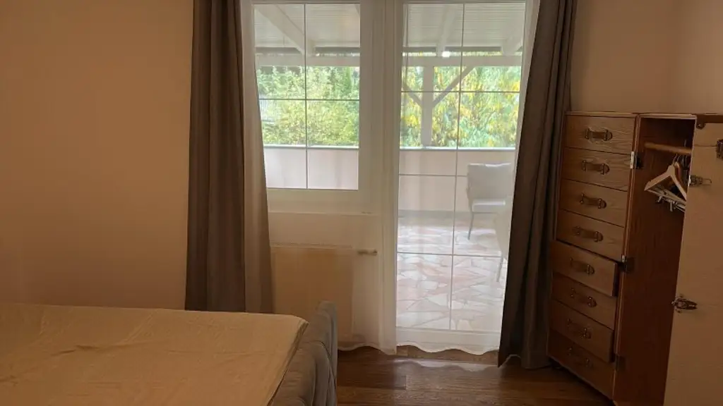 JETZT NEU: PRIVATE  Villa in 1130 Wien !  Top-Lage: Wohnkomfort für Ihre Familie