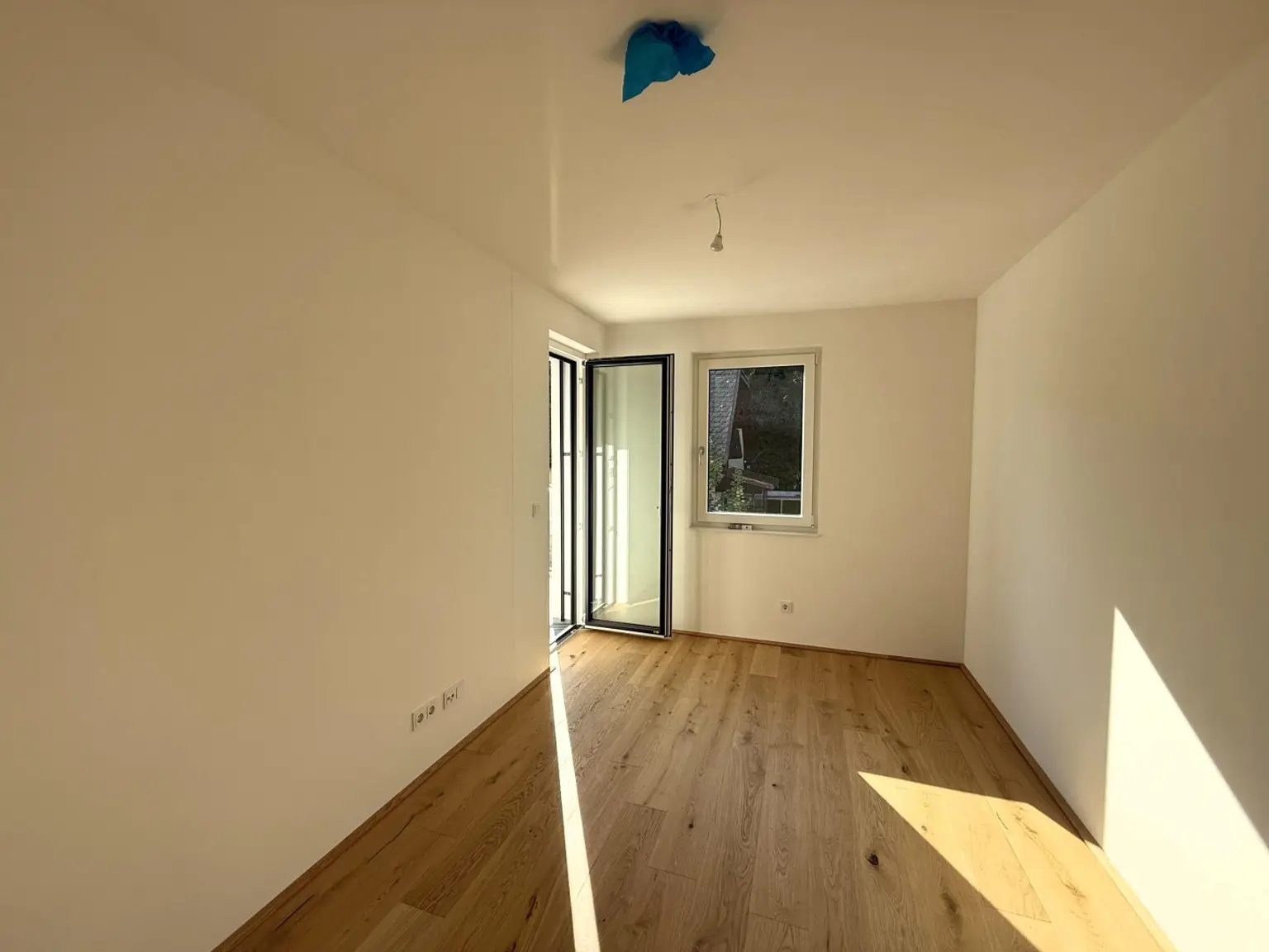 Moderne City-Wohnung im Erstbezug zur befristeten Miete // Modern city apartment on first occupancy for temporary rent //