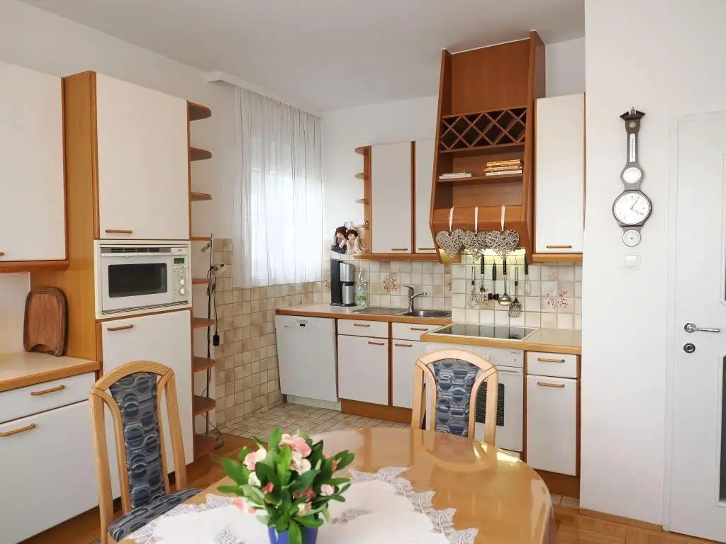 "mehr als EIN Haus - ein Zuhause"