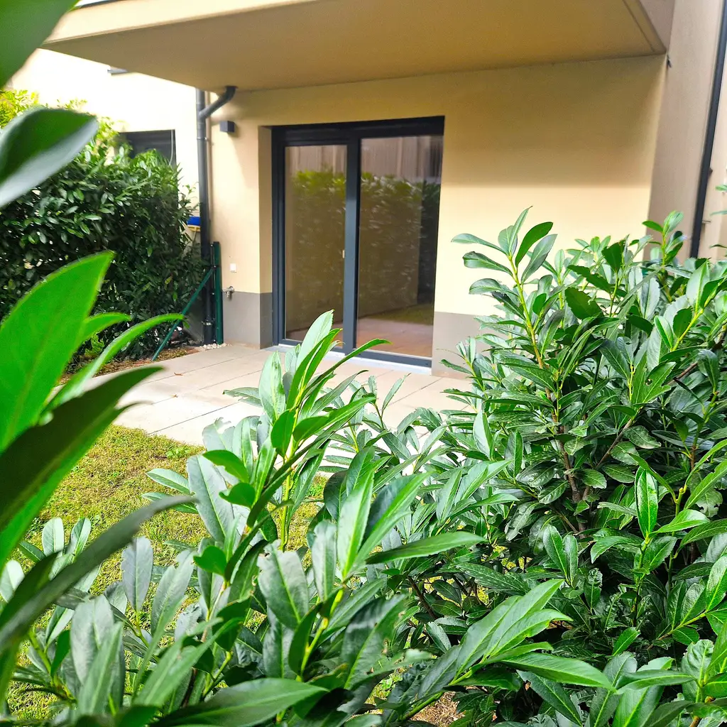 Bezugsfertige Gartenwohnung auf Eigengrund, Provisionsfrei
