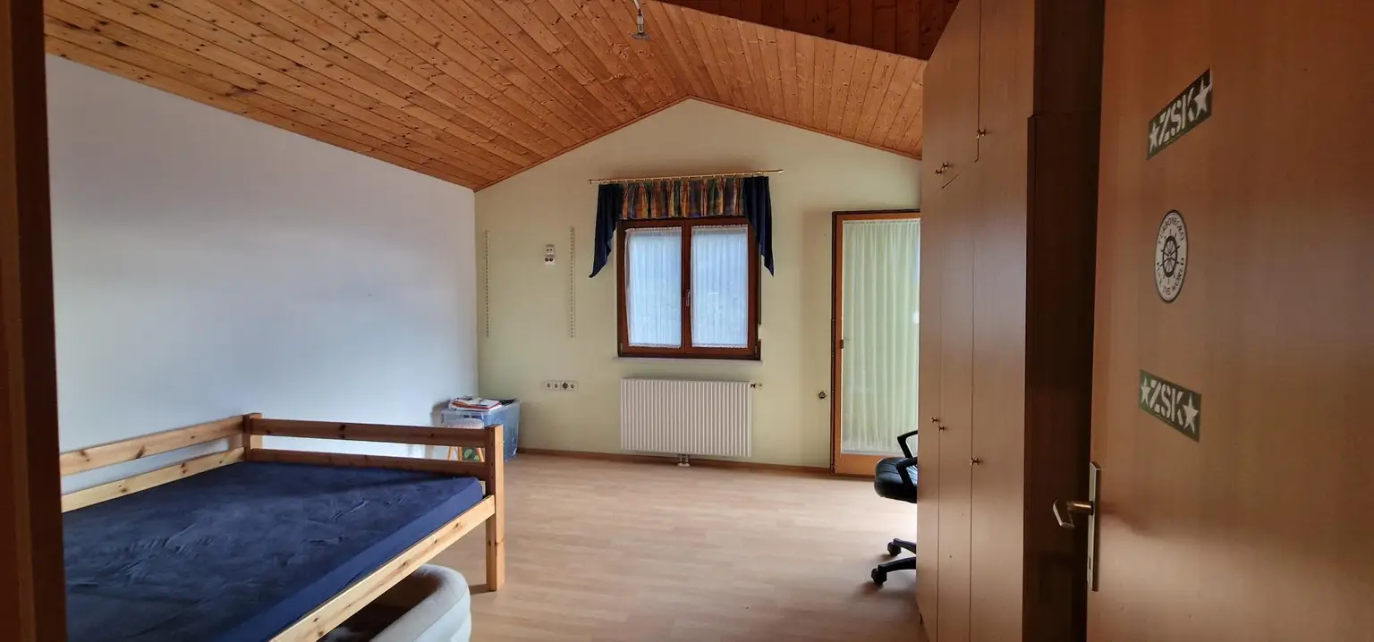 weiteres Schlafzimmer