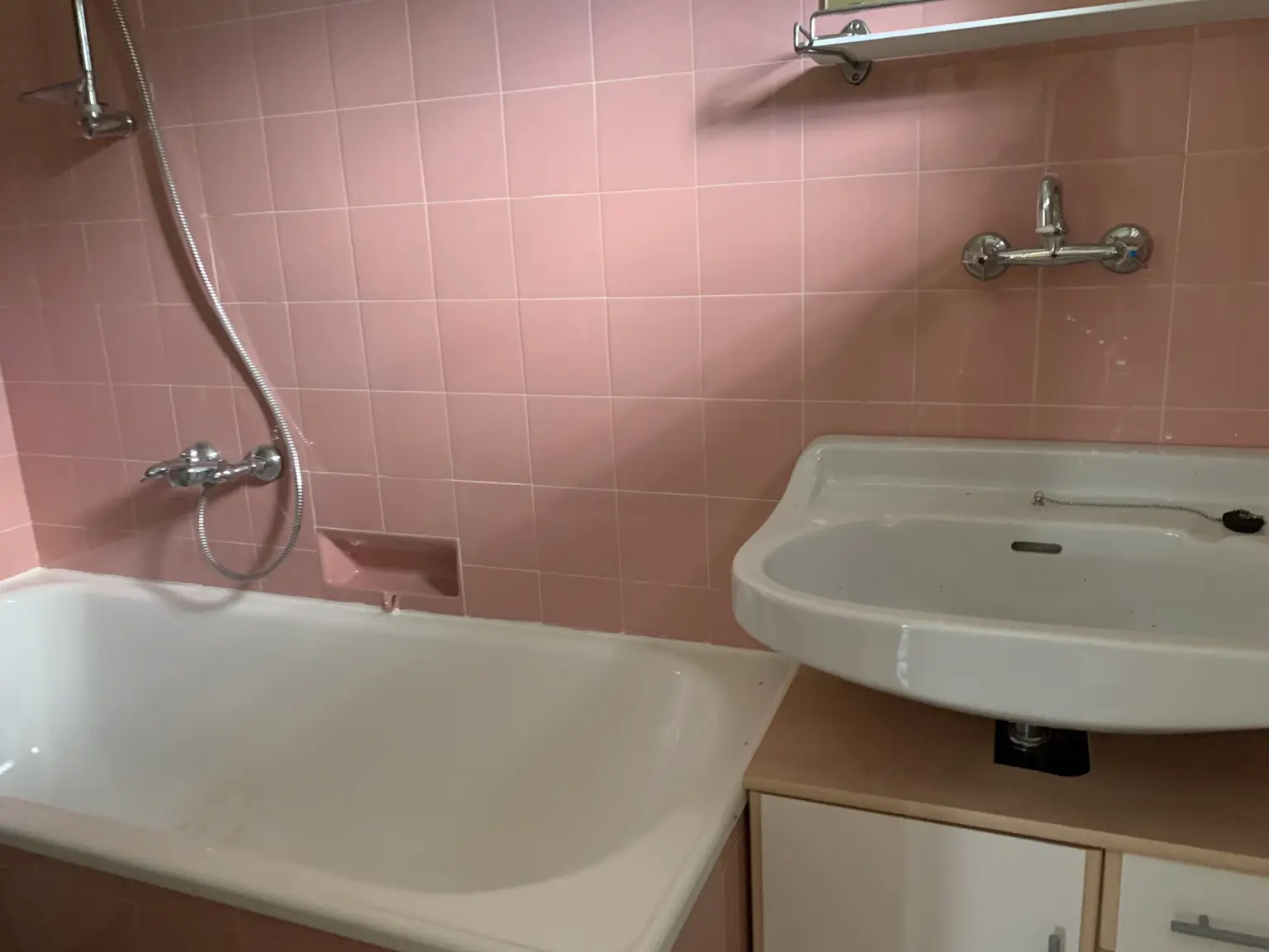 Badezimmer EG