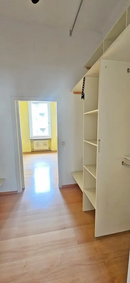 Großzügige Altbauwohnung mit Flair – Nähe Südbahnhofmarkt