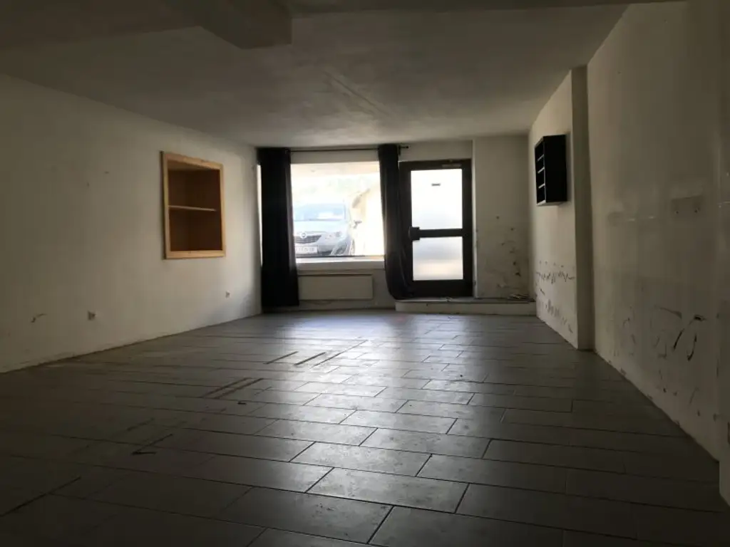 Sanierungsbedürftiges Wohnhaus in bester Wohnlage von Kolsass
