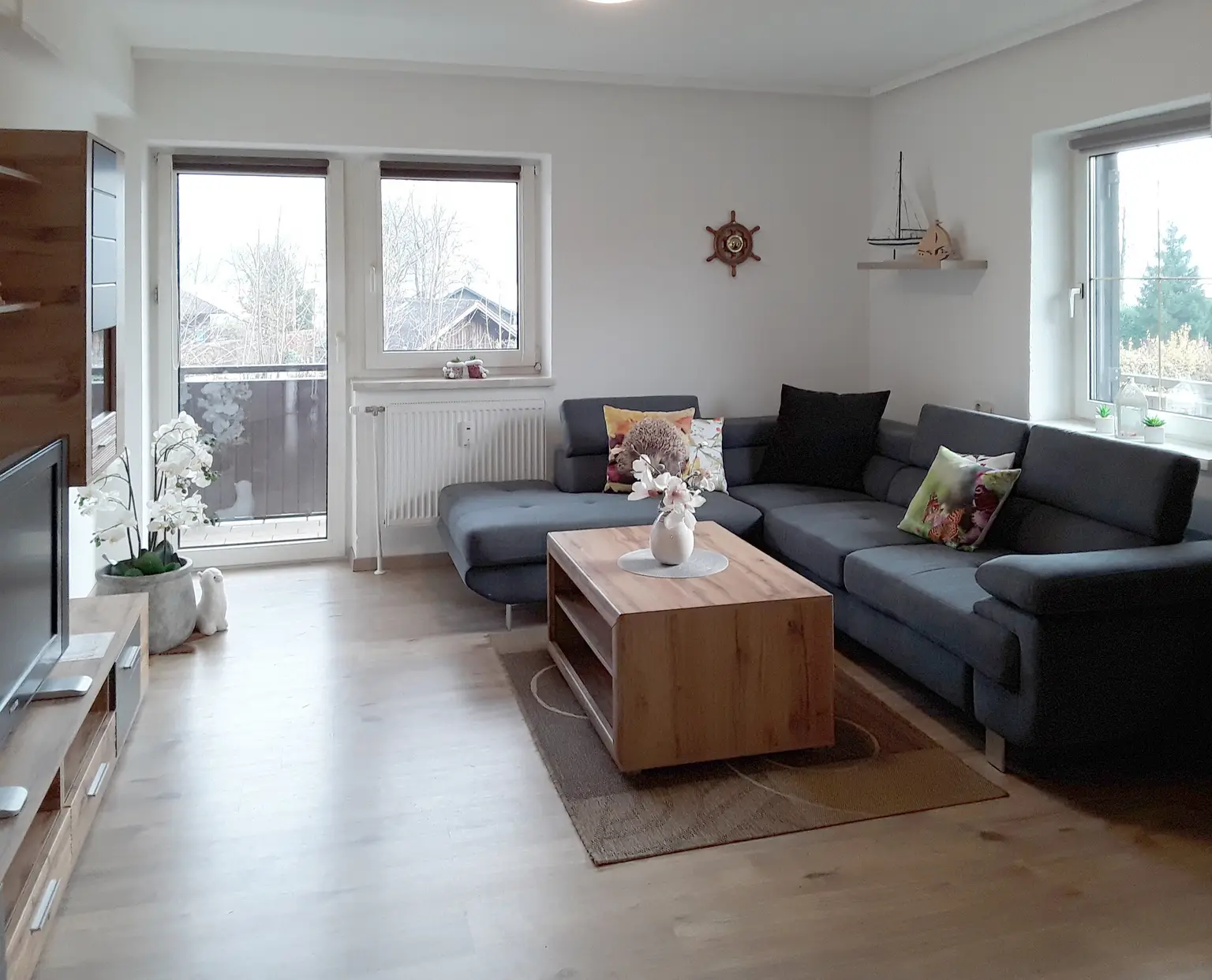 3-Zimmer-Wohnung mit Eckbalkon, Traunstein Blick und die Möglichkeit als Zweitwohnsitz.