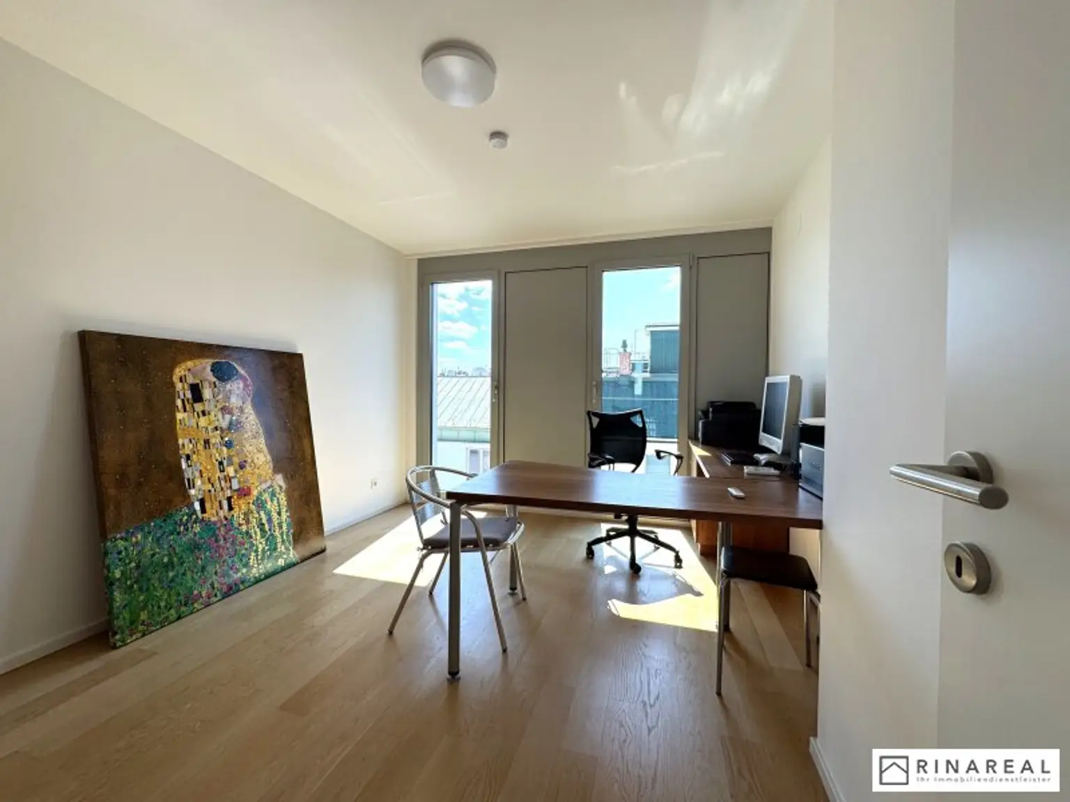 HUTWEIDENGASSE | Exklusives Penthouse mit traumhafter Dachterrasse | 3 Zimmer | ca. 99 m² Wohnfläche | teilmöbliert | zzgl. Duplex-Stellplatz