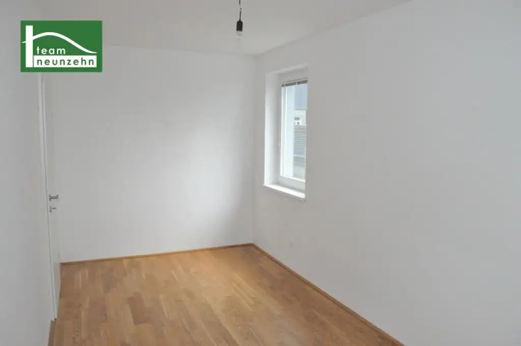 Lichtdurchflutete 4-Zimmer-Wohnung mit privater Außenfläche