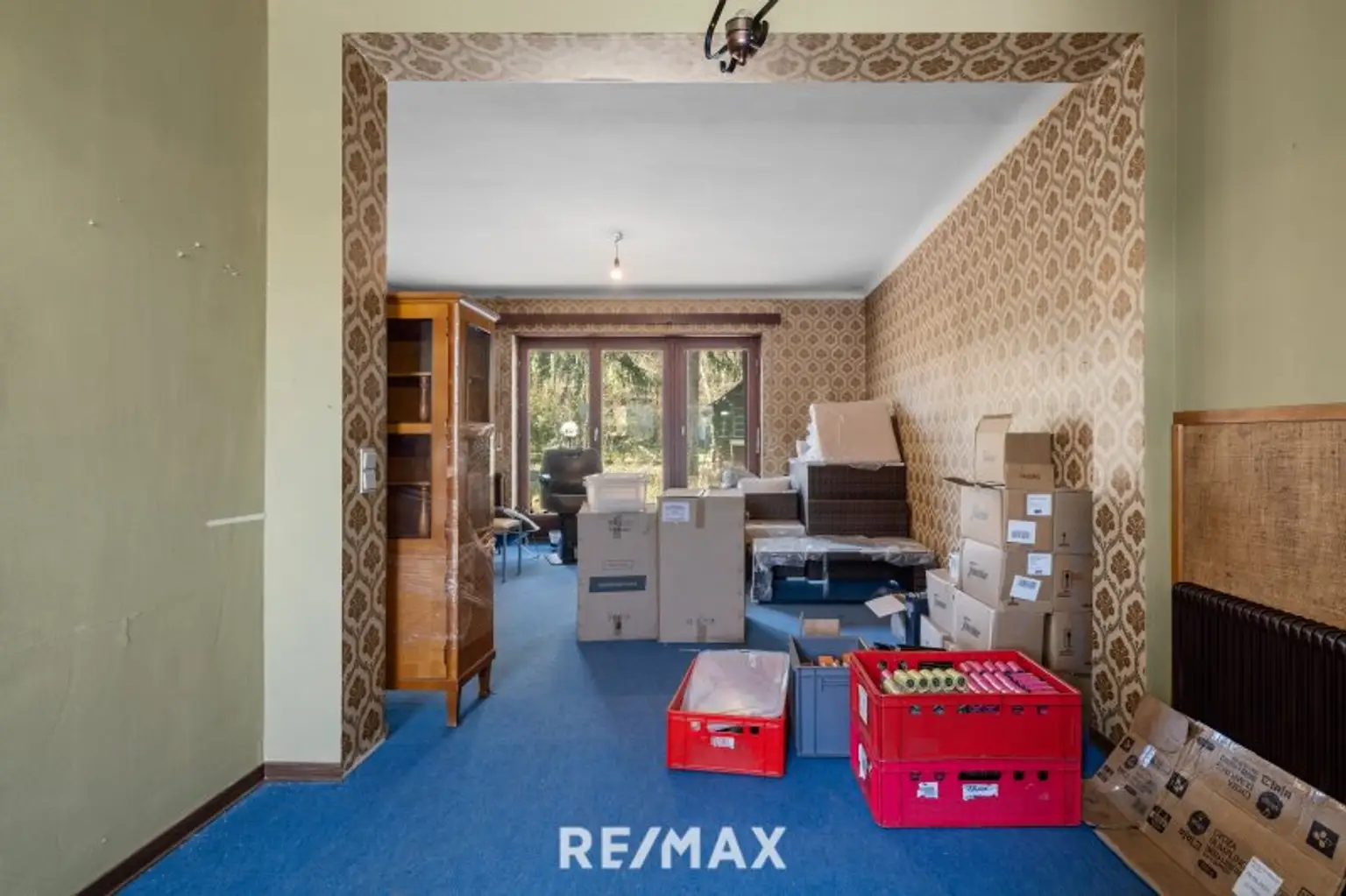 Renovierungsbedürftiges Einfamilienhaus mit Garten und Garage – Ihr neues Zuhause in Toplage