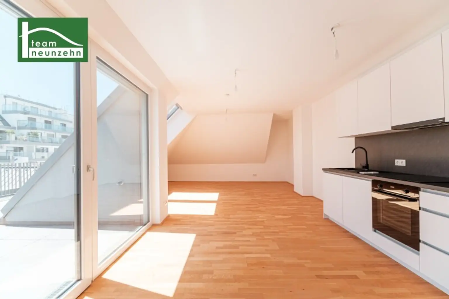 Moderne 2-Zimmer-DG-Wohnung mit Terrasse in 1220 Wien – Erstbezug auf Eigengrund - JETZT ANFRAGEN