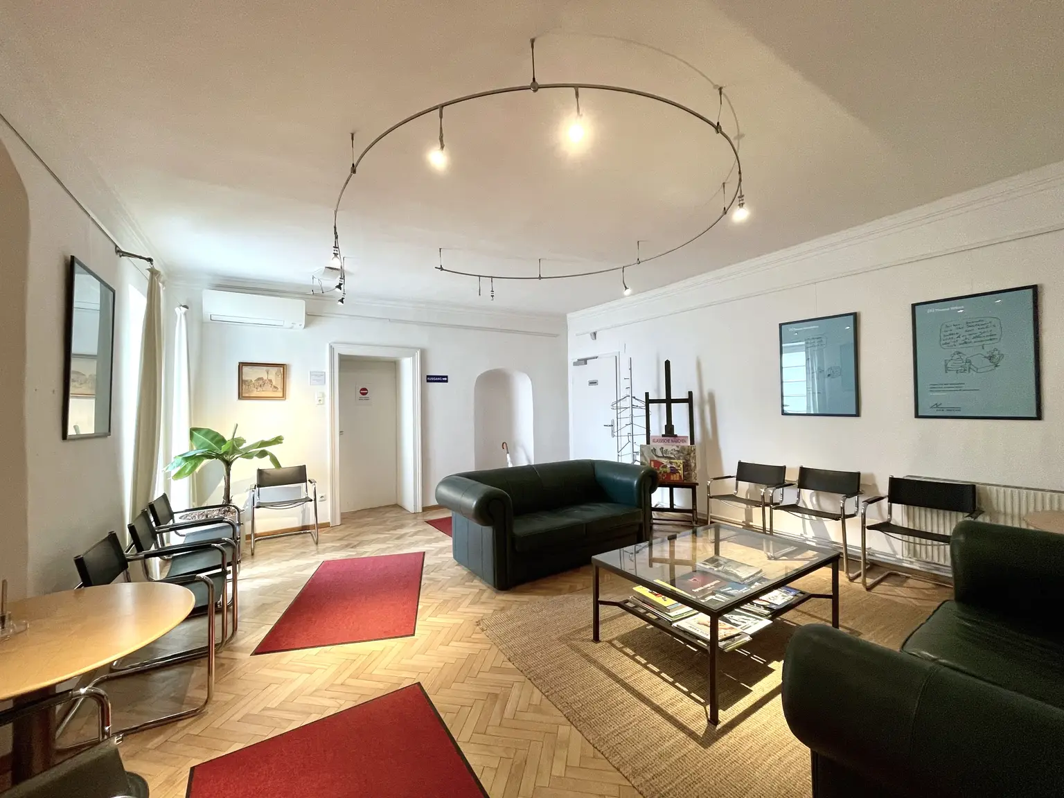 Eingangs- und Wartebereich