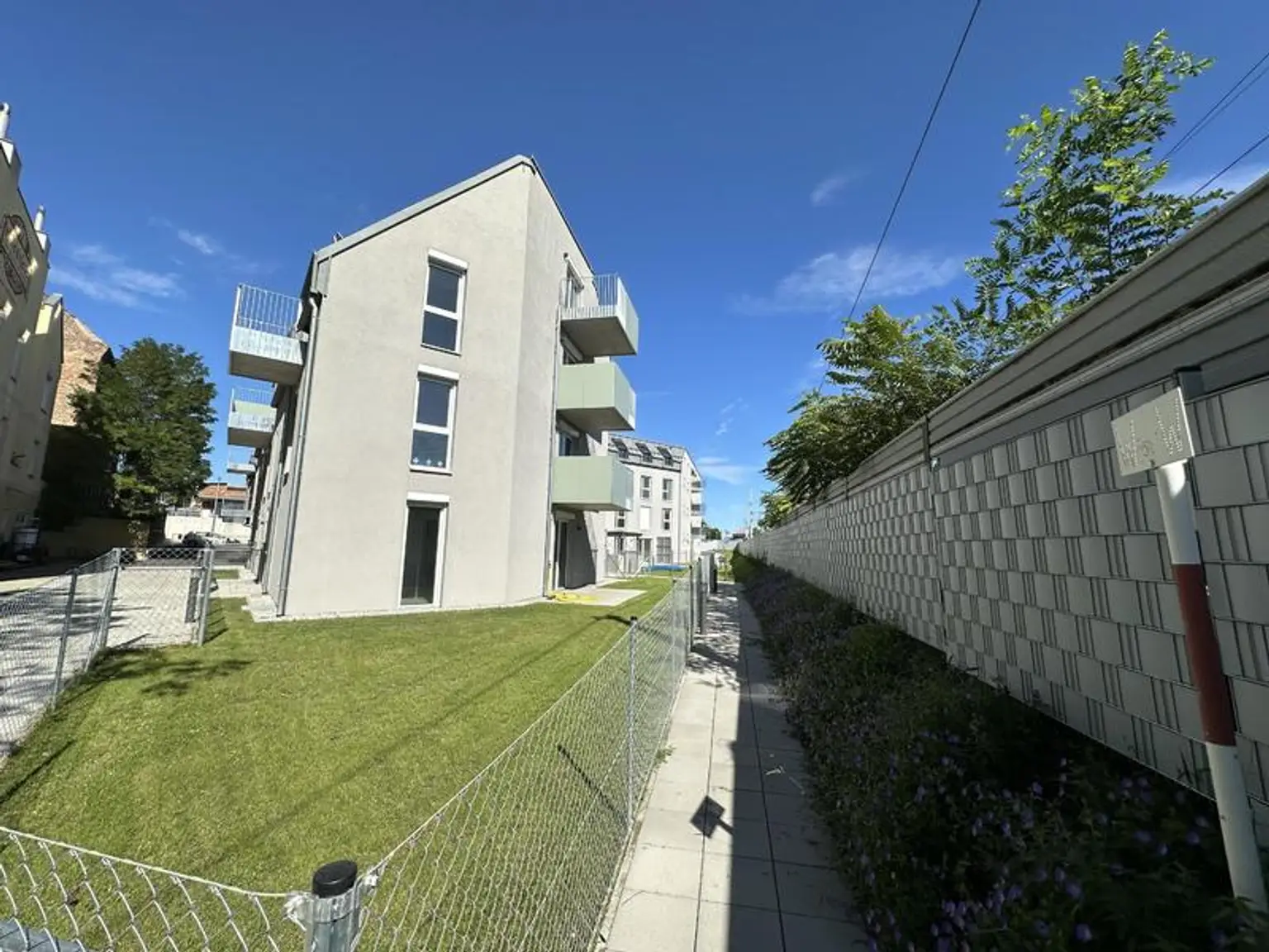 2326 Lanzendorf, Untere Hauptstraße 11 MIETE
