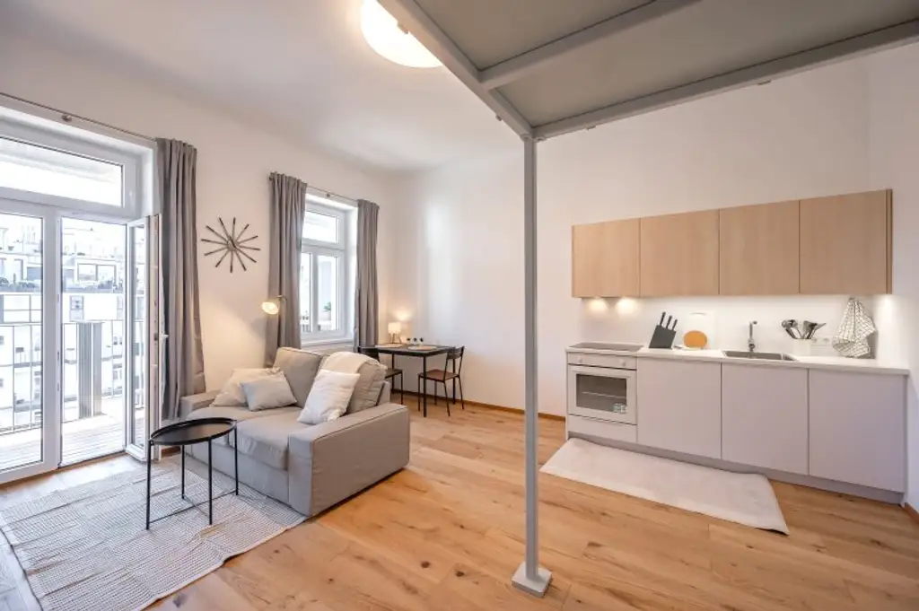 Short-term apartment in walking distance to AUGARTEN, 1-6 months, fully furnished with balcony!