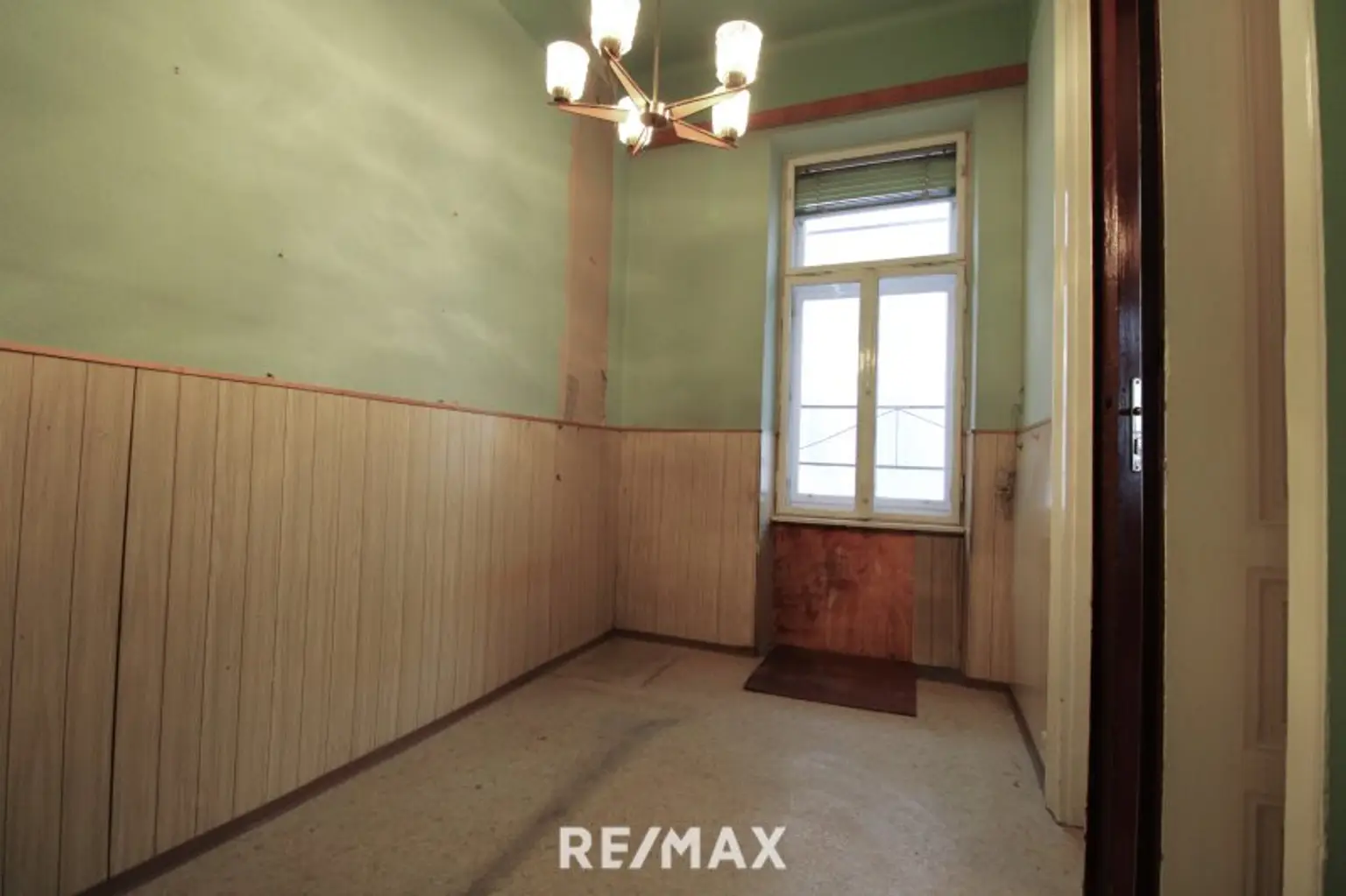 Altbau mit Potenzial im Herzen von Neubau