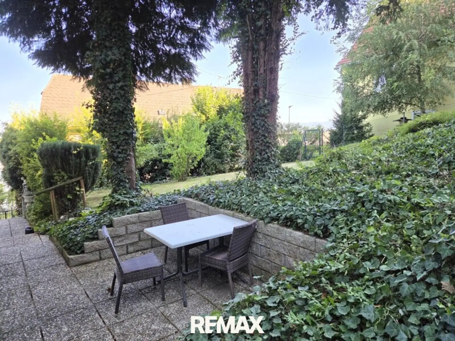 schattige Terrasse