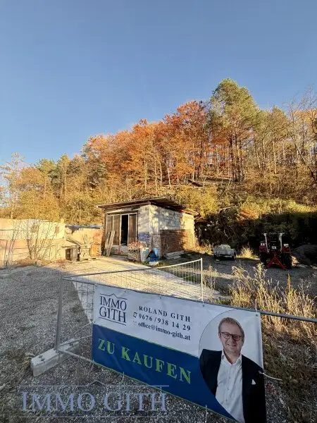 BAUGRUNDSTÜCK MIT BEWILLIGTEM HAUSPROJEKT IN BREITENFURT BEI WIEN – 592 m²