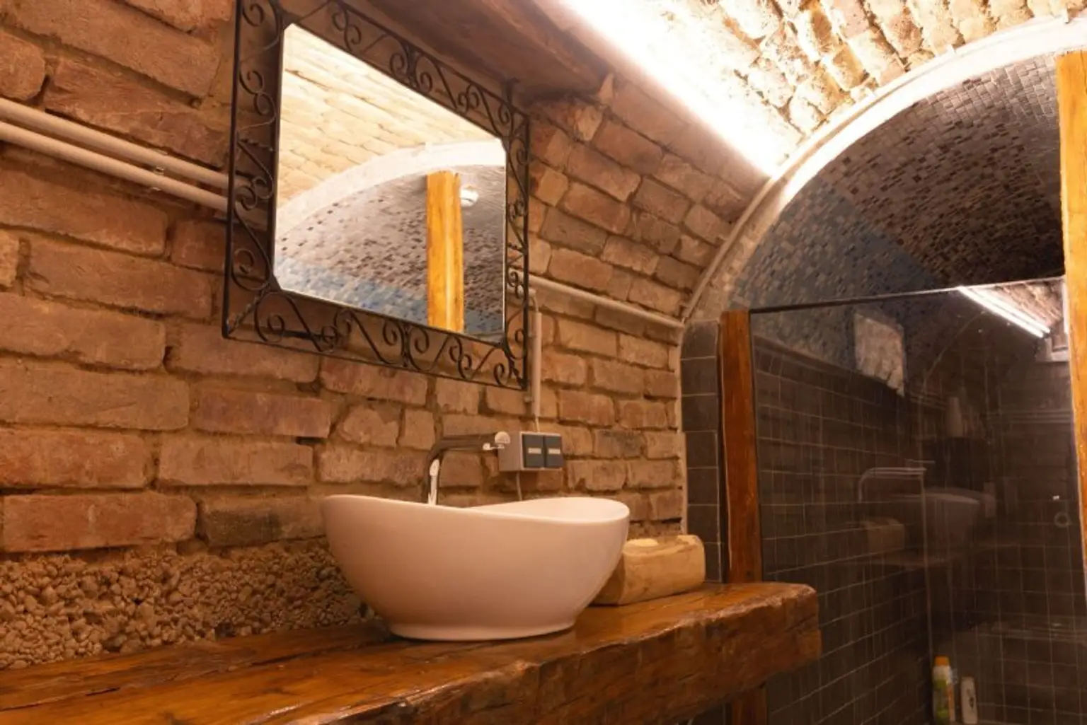 Exklusive Landhausvilla in Engelmannsbrunn – Luxus, Ruhe & Privatsphäre im Herzen des Wagrams