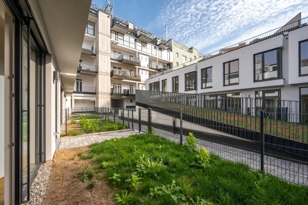 ***NEU***Townhouses in bester Lage mit Garten und Dachterrasse!