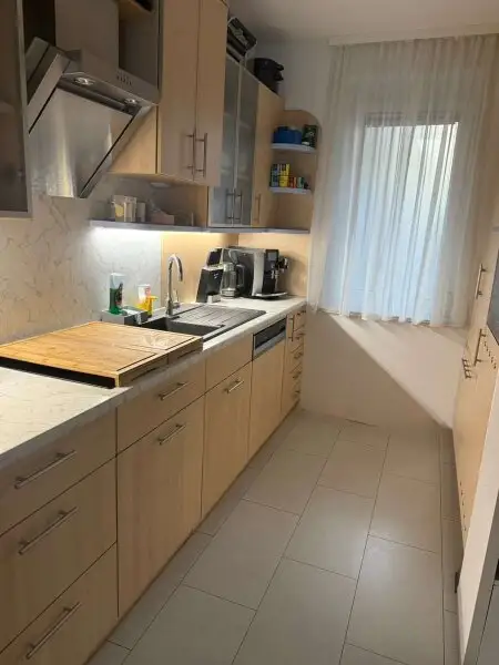 Schöne barrierefreie Gartenwohnung mit 30m² Wintergarten in Stockerau zu verkaufen