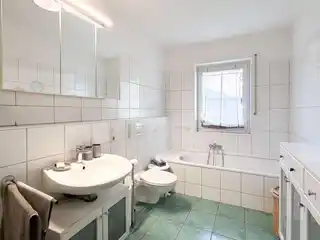 Badezimmer EG