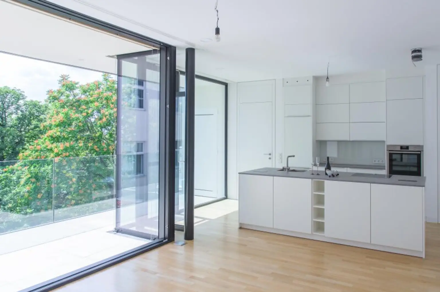 Elegante DG-Maisonette mit Terrasse und Blick in den Garten des Palais Schönburg