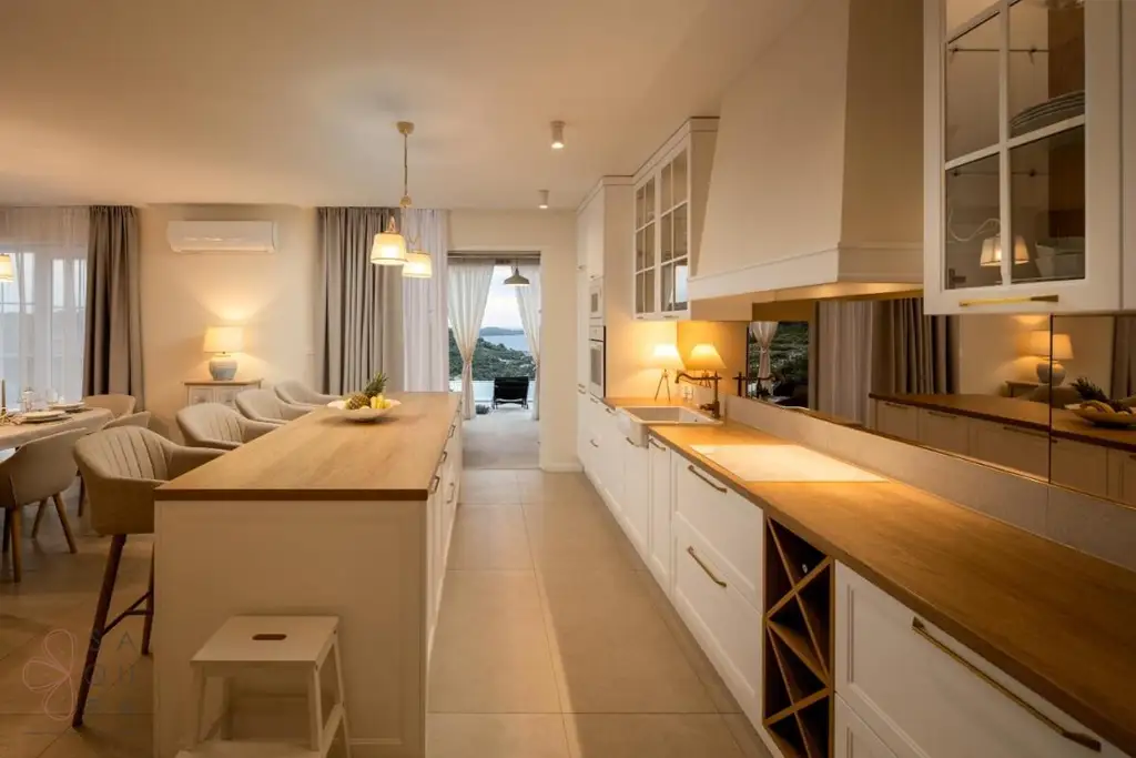 Stunning Home Razanj – Ihr mediterraner Rückzugsort mit Renditepotenzial