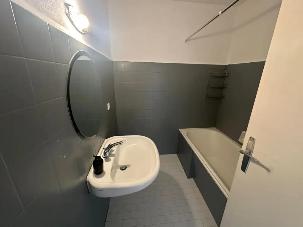 Schärding-Innviertel! Schöne, helle Eigentumswohnung in ruhiger Lage mit Loggia zu verkaufen!
