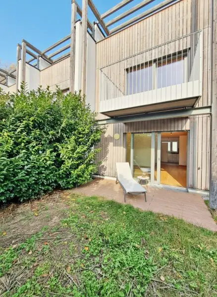 ++NEU++ GRÜNE9 - TOP für Familien & Anleger! Hochwertiges Reihenhaus mit Garten und perfekter U1-Anbindung!  PKW-Stellplatz, Eigengarten, Südwest-Terrasse, Sonne+++