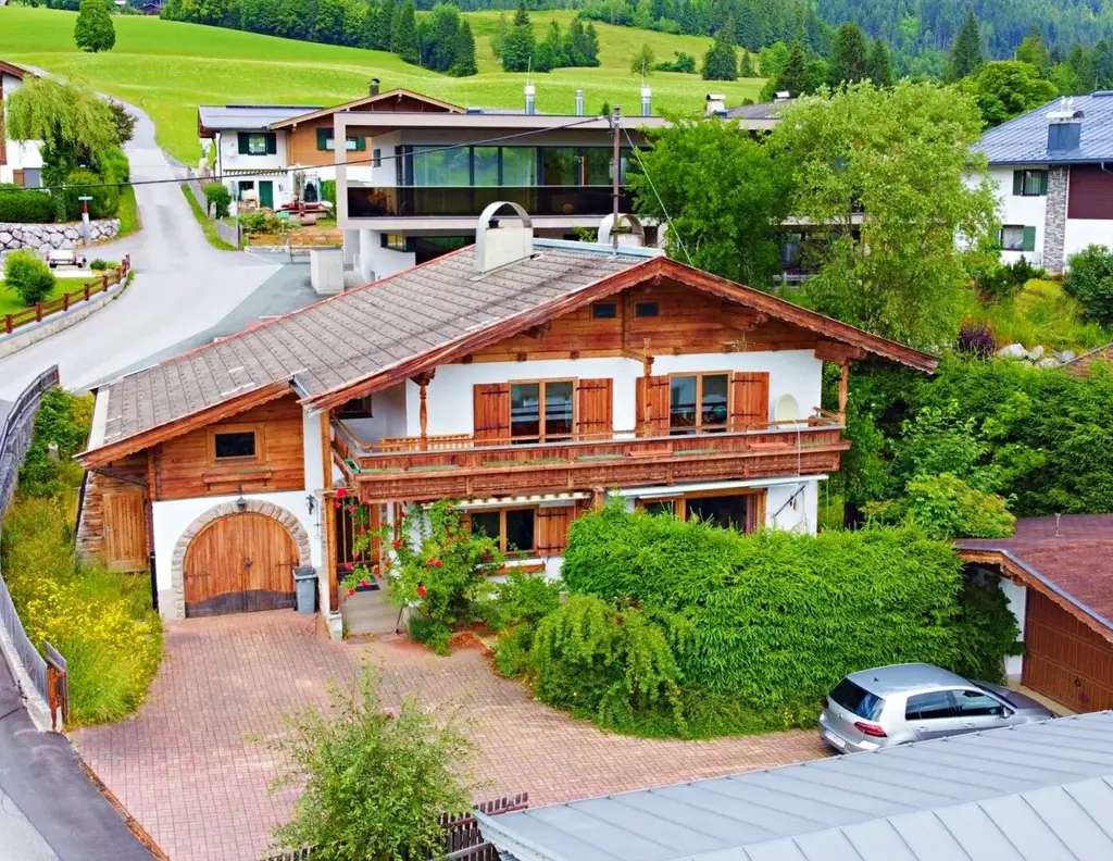 Gestalten Sie Ihr Zuhause! Einfamilienhaus mit viel Potenzial in traumhafter Panoramalage