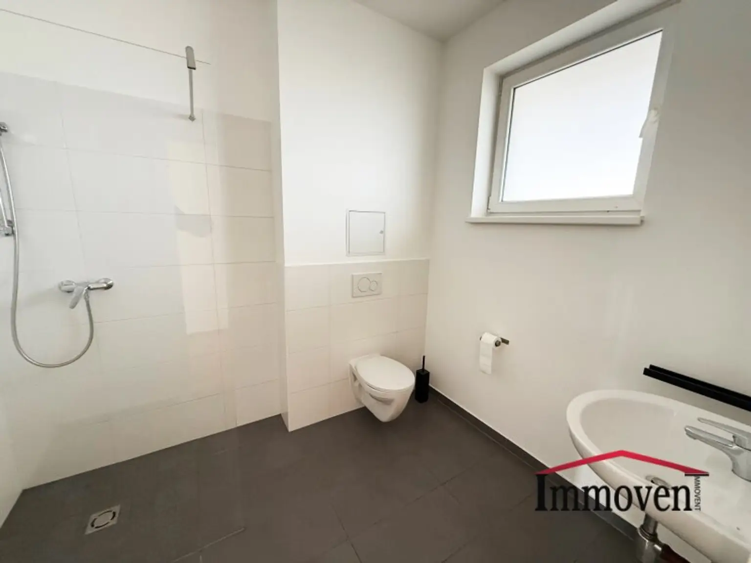 Nette 2-Zimmerwohnung mit Terrasse!