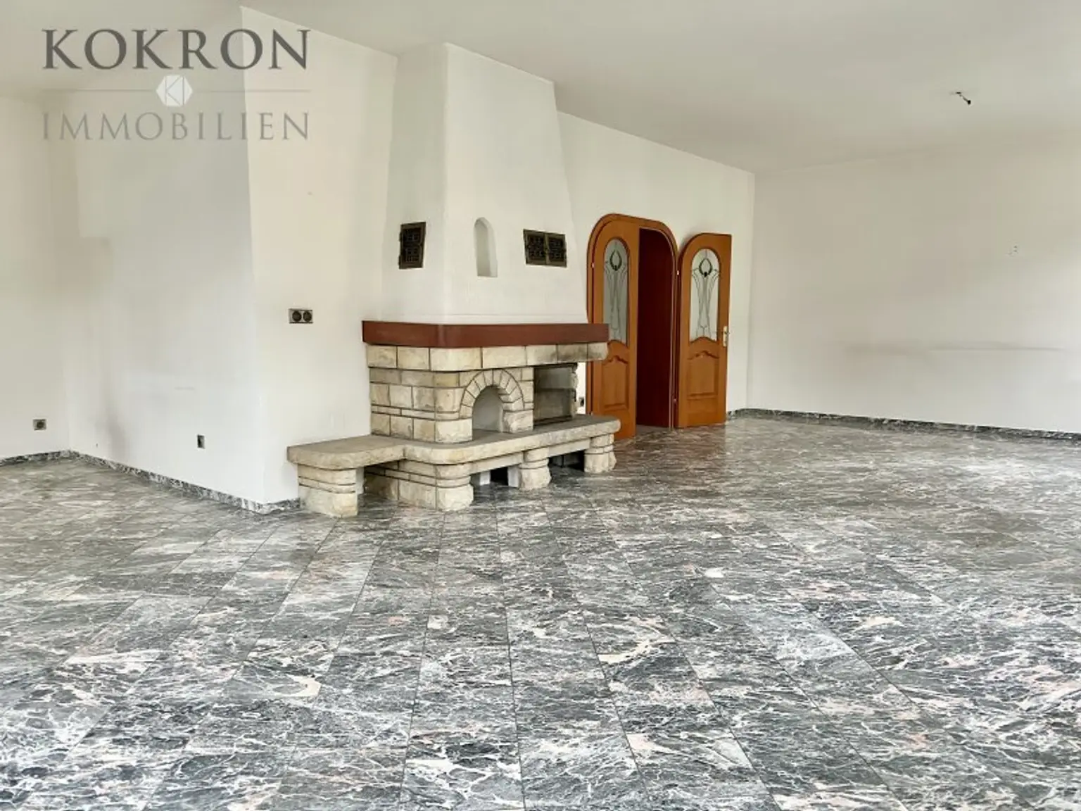 Jahrhundertwendevilla mit Seltenheitswert – im Bestand nutz- und renovierbar oder als attraktives 4-Parteien-Projekt übernehmbar