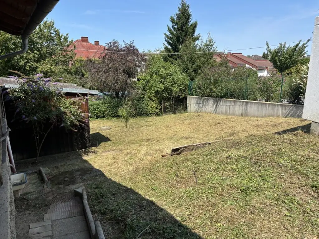 = PREISKNALLER =  Güssing !! Renovierungsobjekt in Zentrumslage mit ca. 430 m2 Eigengrund !!!