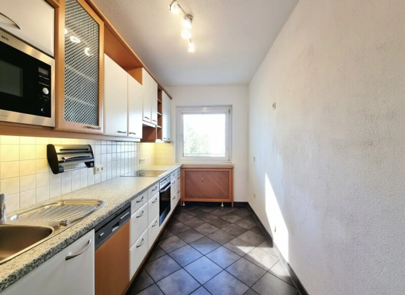 3-Zimmer-Wohnung mit Loggia & Stellplatz – ruhige Lage nahe Traisenpark & Viehofner Seen