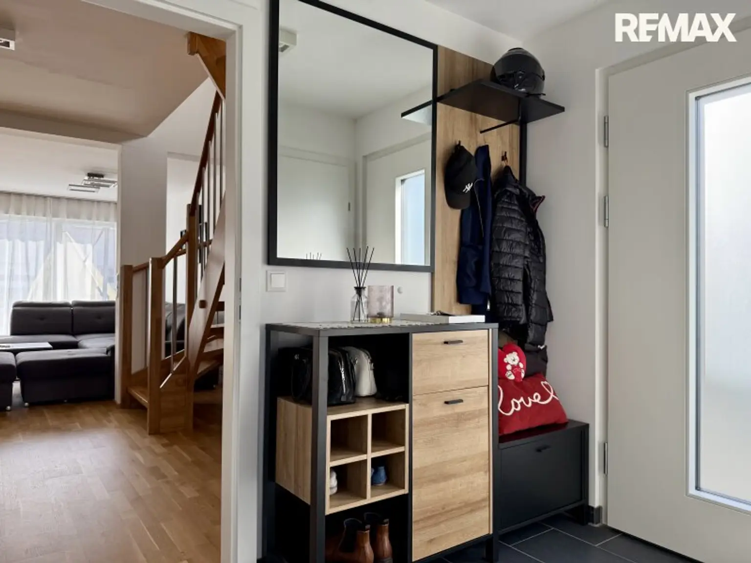 Neubauliebe – Haus mit ca. 117 m² und 2 Parkplätzen in Theresienfeld zu kaufen!