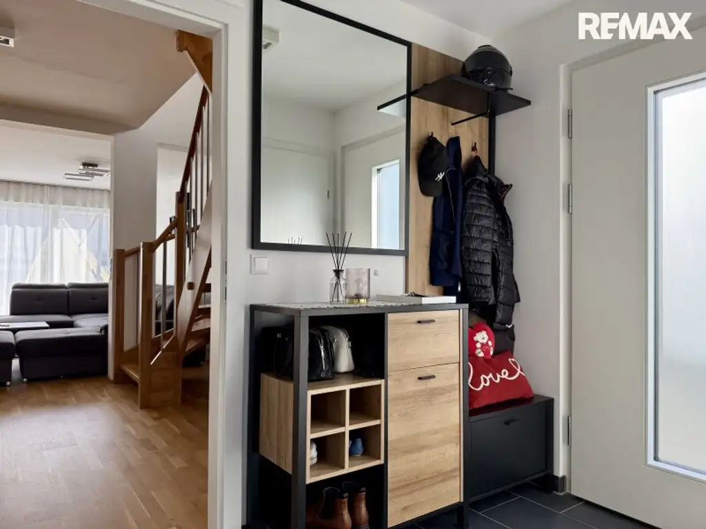 Neubauliebe – Haus mit ca. 117 m² und 2 Parkplätzen in Theresienfeld zu kaufen!