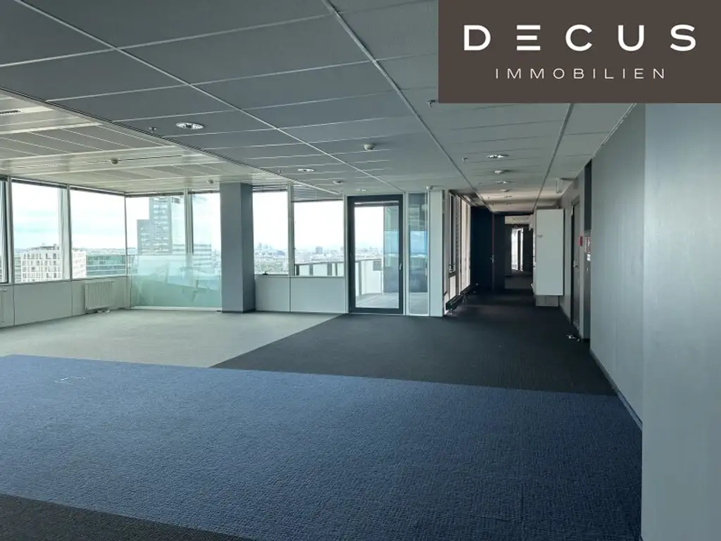 + + + BÜROS MIT AUSBLICK + + + IM SATURN TOWER + + +