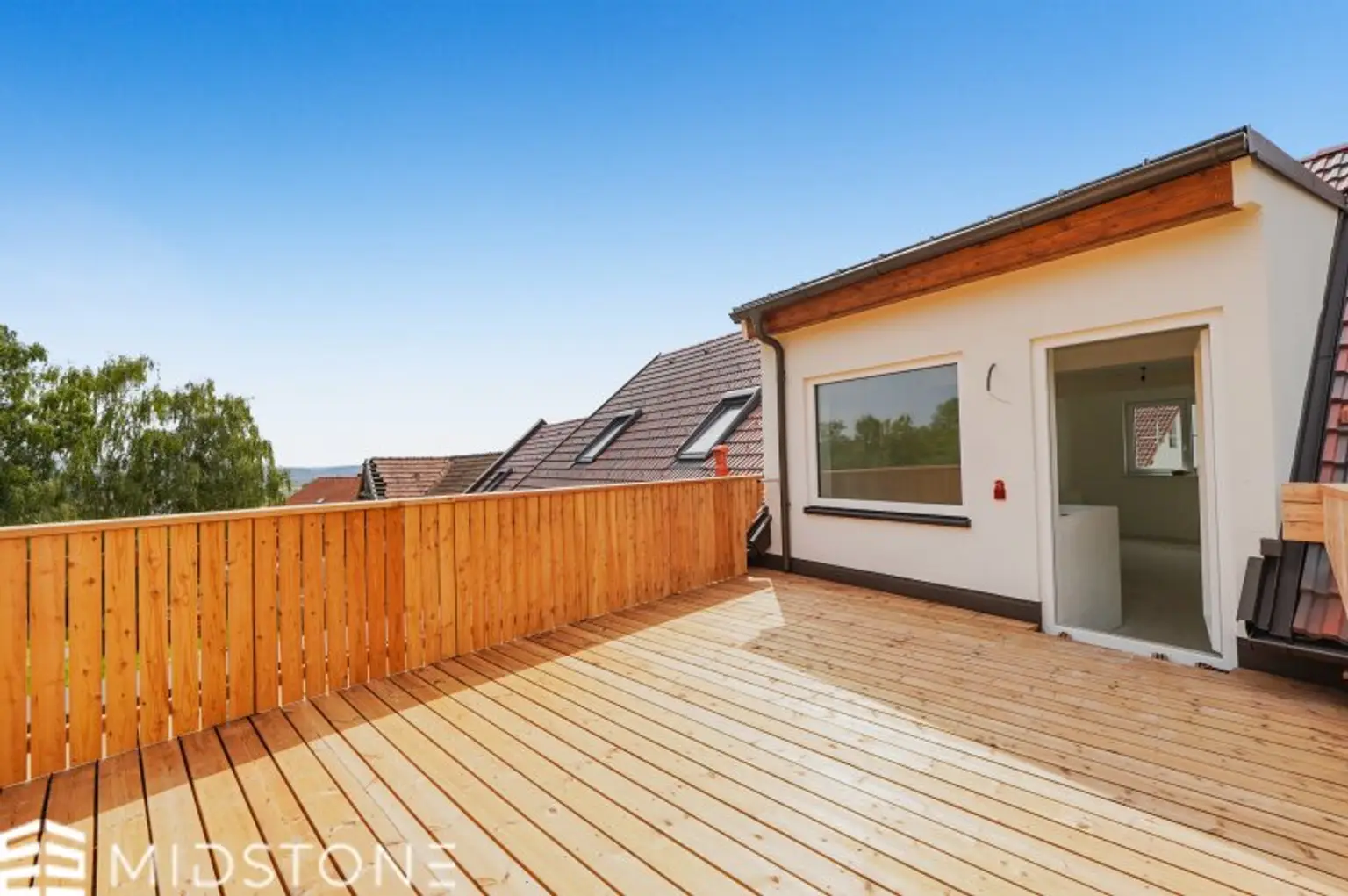 *Moderne 4-Zimmer-Wohnung in Landersdorf* – Vollsaniert mit Terrasse und 2 Stellplätzen