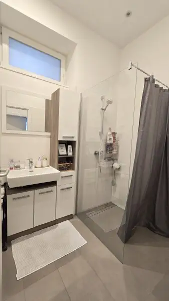 Wundervolle 2.Zimmer- Wohnung, Erdgeschoß, Barrierefrei, NäheU4/U6