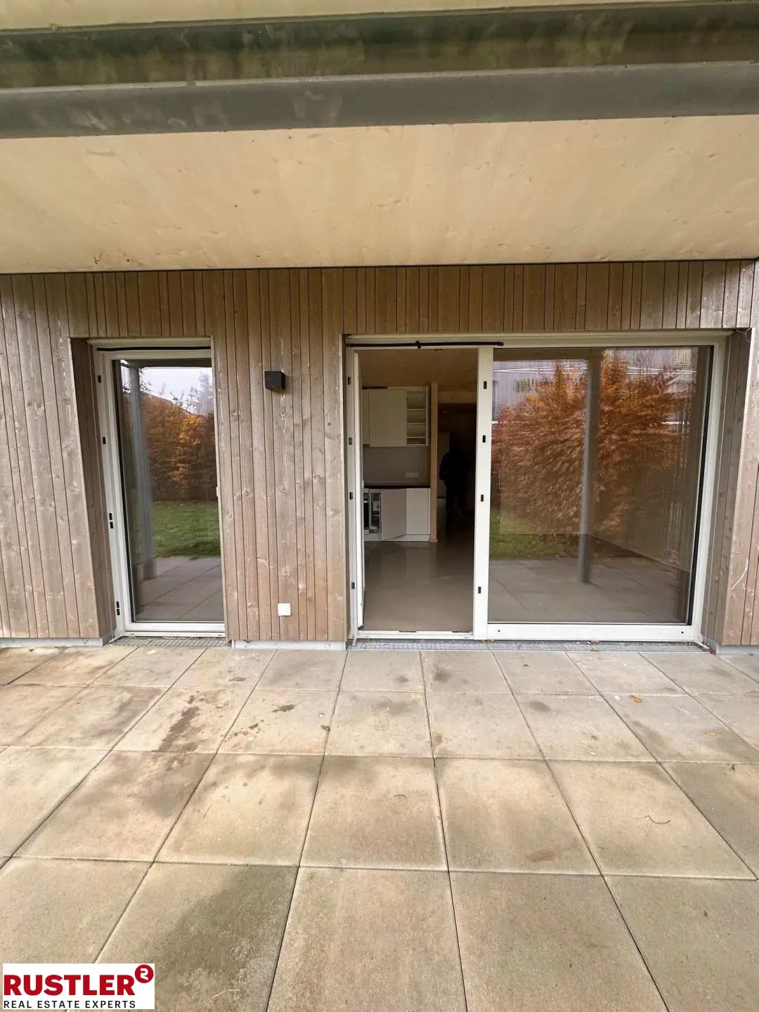 Exklusive 3-Zimmer Gartenwohnung mit großem, uneinsehbarem Garten