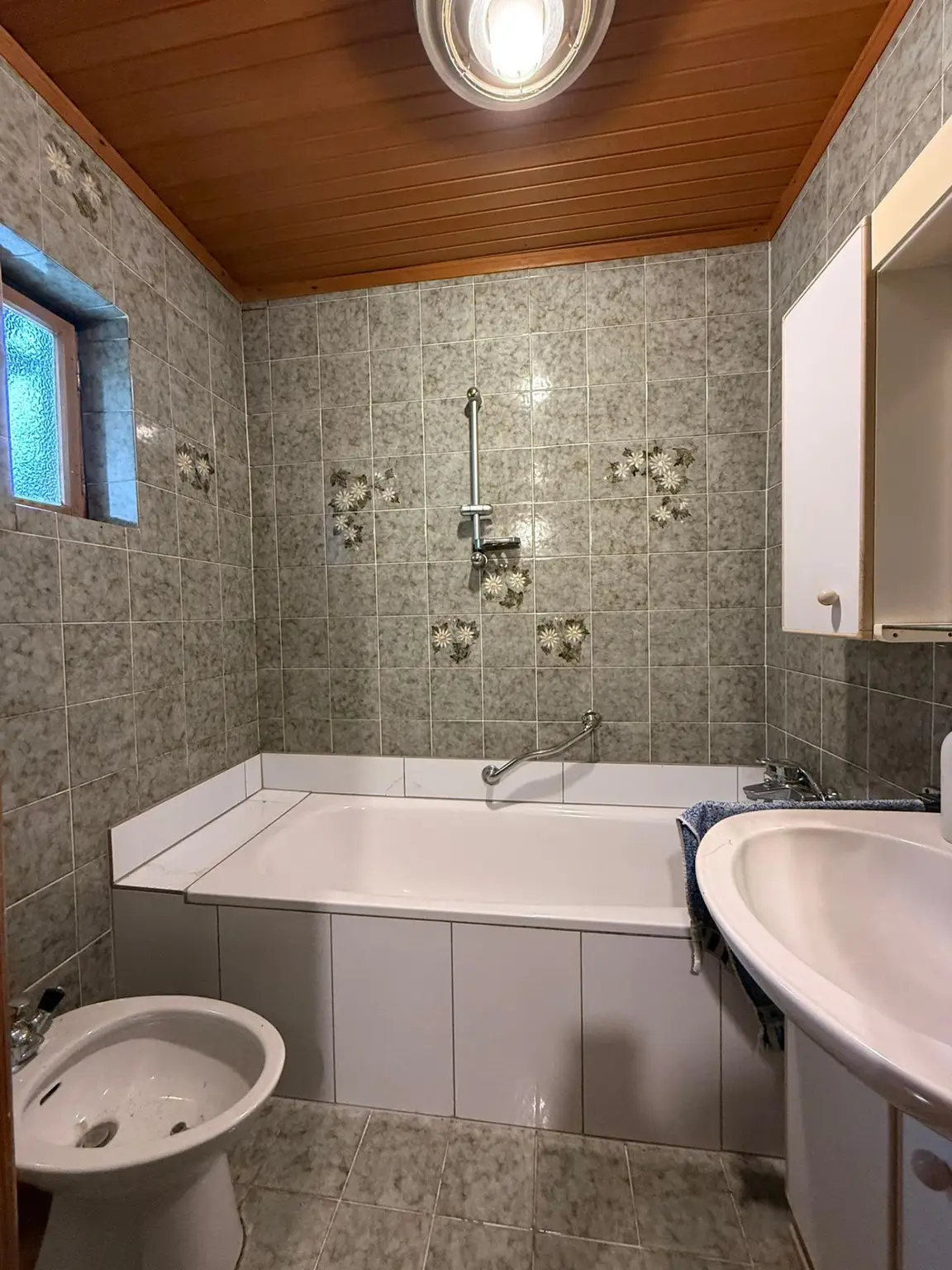 a5013df4-ad86-4dfe-8c56-871a486fb064