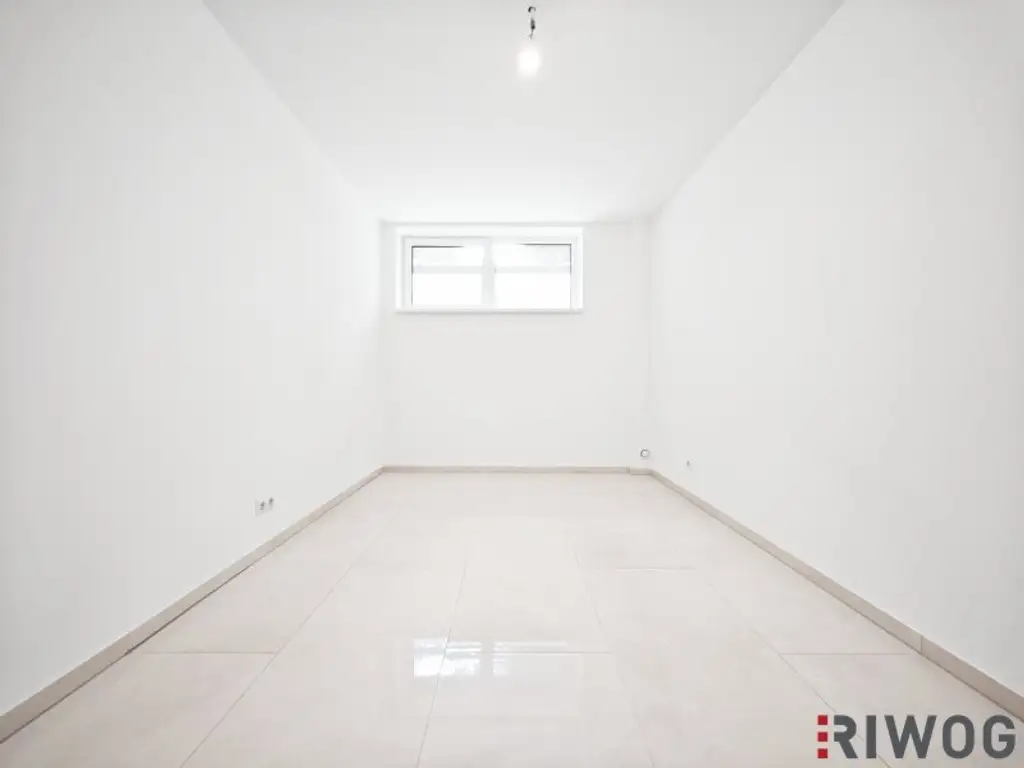 ERSTBEZUG | Townhouse mit Eigengarten in ruhiger Innenhoflage | auch Wohn-Büro Kombination möglich