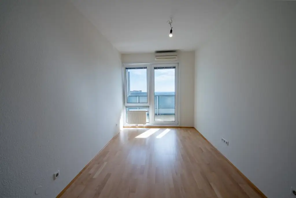 2-Zimmer-Wohnung mit atemberaubendem Wien-Panorama im Mischek Tower