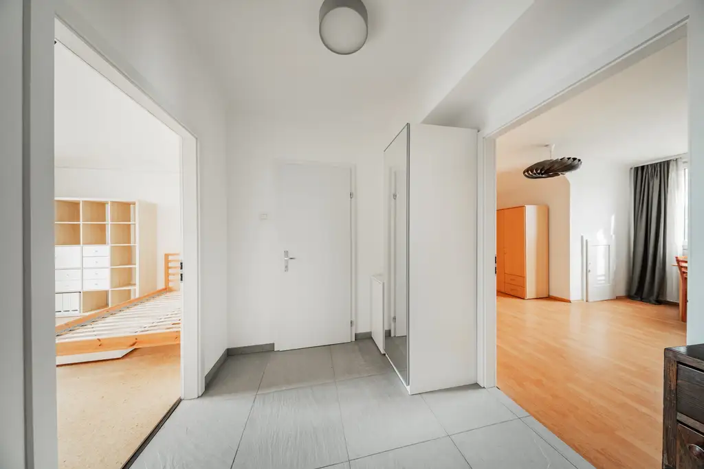 Gut aufgeteilte 2 Zimmerwohnung mit hofseitigem Balkon