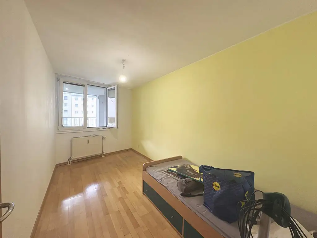 Geförderte 4-Zimmer-Wohnung mit Loggia - 
FINANZIERUNGSBEITRAG