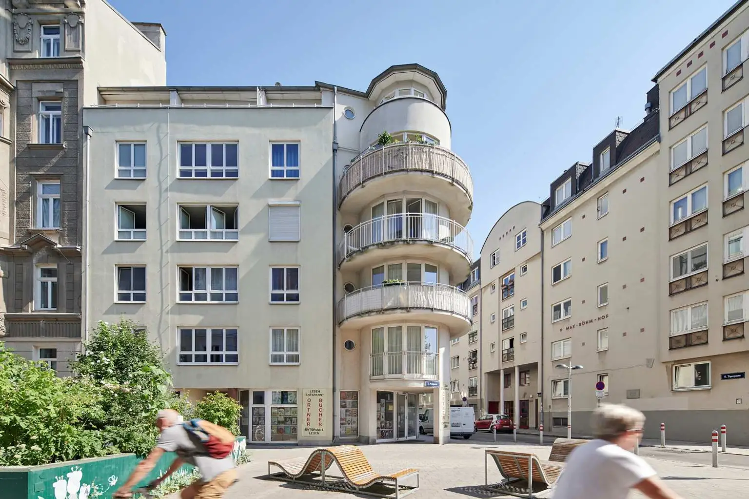 Vorsorgehit in bester Lage – 1-Zimmer-Wohnung mit Balkon im 8. Bezirk