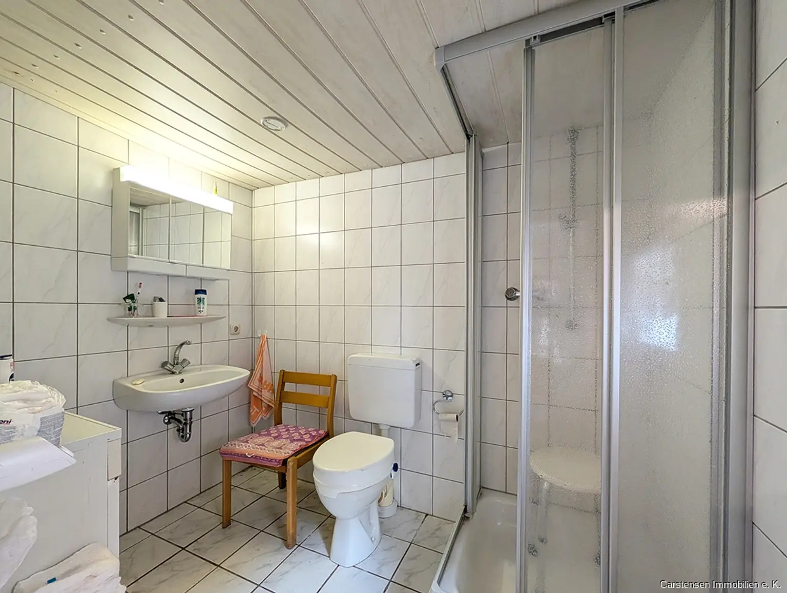 Badezimmer EG