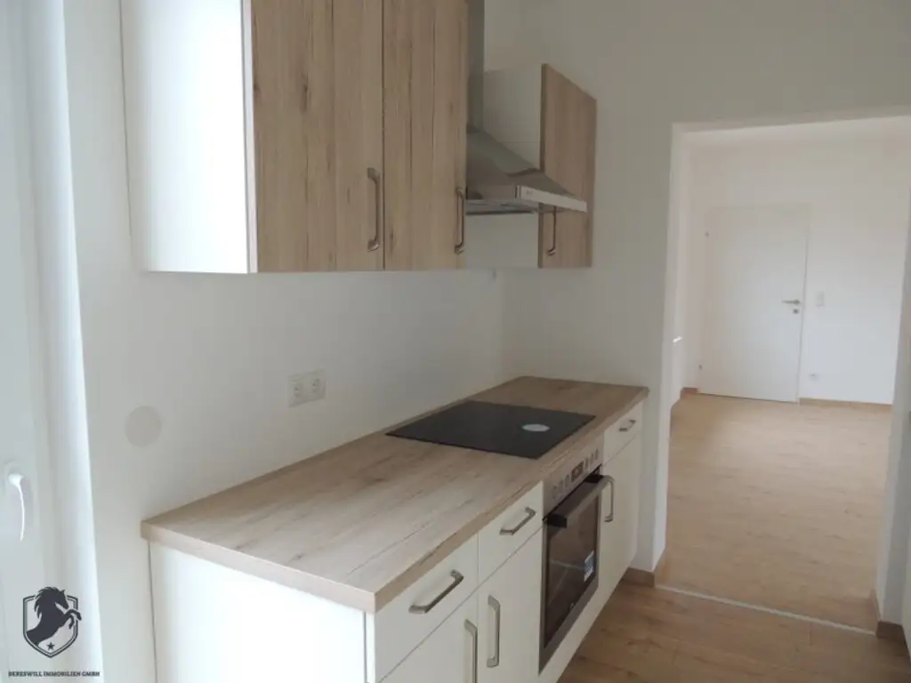 Wohnen & Arbeiten vereint! Bewilligte Halle (965 m²) + Wohnhaus auf 3.700 m² Grundstück