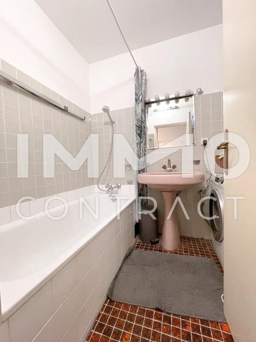 WARMMIETE! IDEALE WG ODER FAMILIENWOHNUNG  MIT LOGGIA! 4 ZIMMER + SEPARATE KÜCHE!